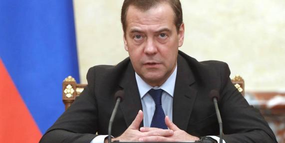 Медведев попари Запада, реши съдбата на Украйна