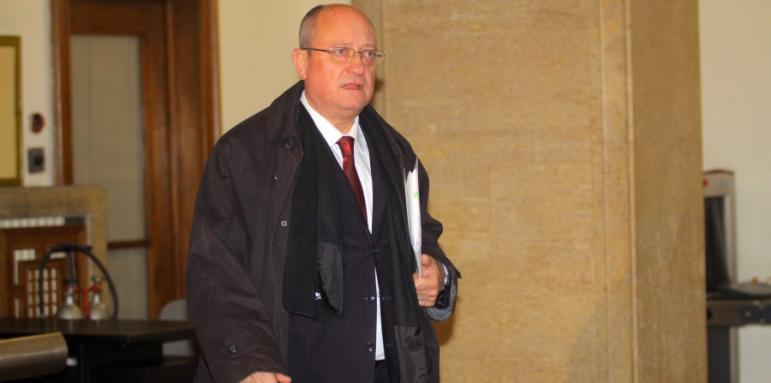 Министър Танев научи от "Стандарт" за исканата оставка