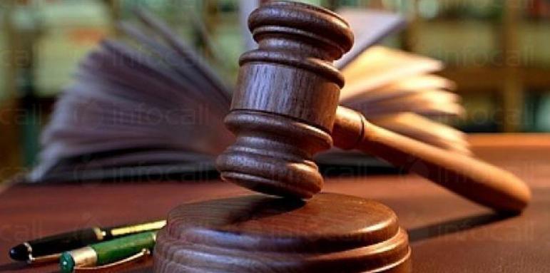 12 години затвор за опит за убийство на полицай