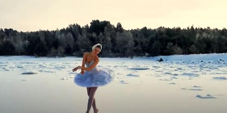 Балерина с танц на лед при минус 15