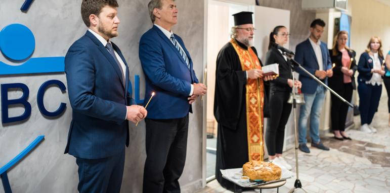 KBC Груп откри иновативна зала с високотехнологично оборудване в Технически университет – Варна