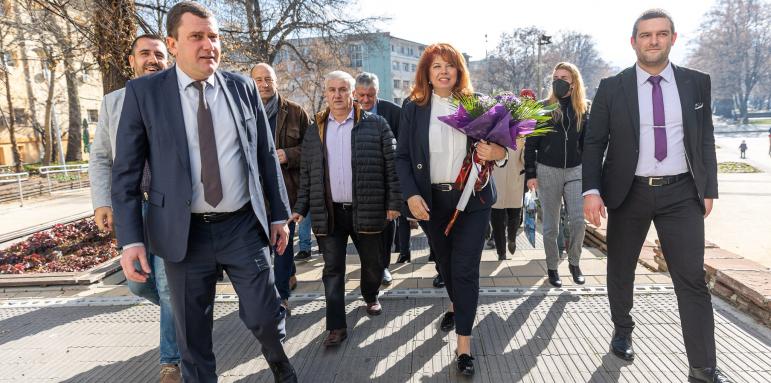 Илияна Йотова: Българският народ е мъдър, ще гласува по съвест