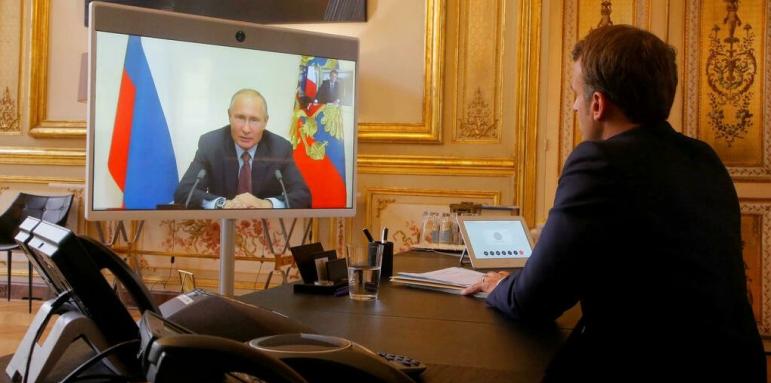 Путин нахока Макрон по телефона. Вади обвинения срещу Украйна