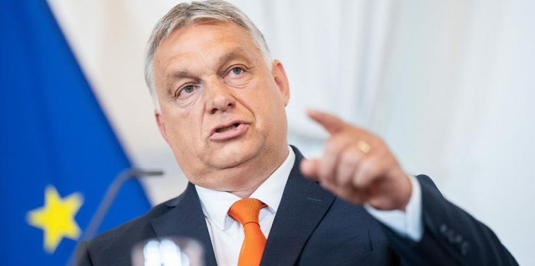 Виктор Орбан шокира! Върна лентата към Адолф Хитлер