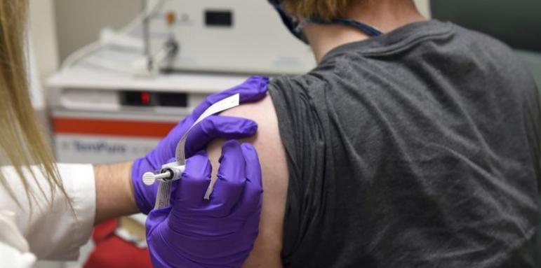 Изтрещяване! Мъж с шест ваксини срещу ковид отива в затвора