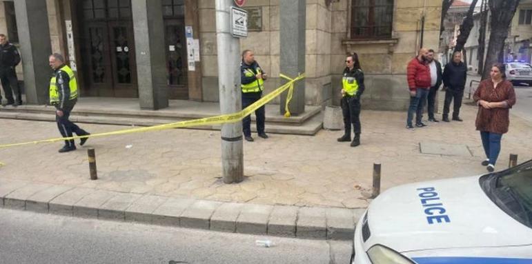 Стрелба и ужас пред съдебната палата в Пловдив