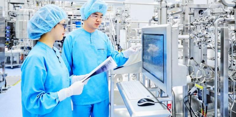 Защо Самсунг строи огромен завод за лекарства?