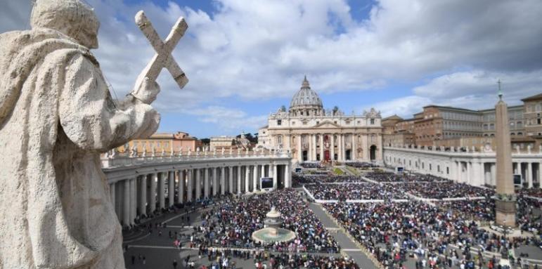Ватикана тества безплатно бедните за К-19