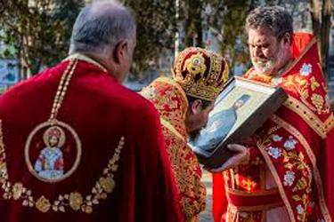 Чудотворната икона с мощите на св. Ефрем Нови в Бургас на 25-26 юни