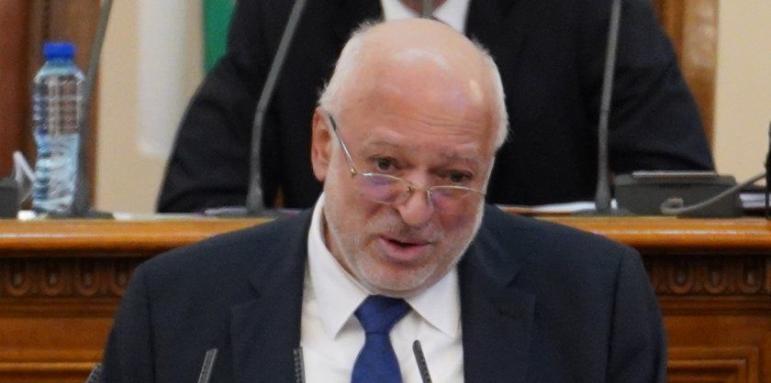 Минеков с нова обида към Бойко Борисов в парламента