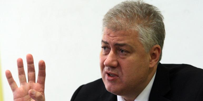 Балтов: Следващата вълна я лекувайте ВИЕ!