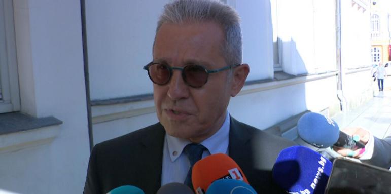 Цонев и Карадайъ ще махат „минувачите“ във властта
