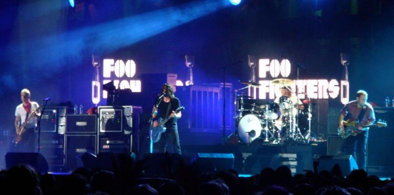 Foo Fighters са първият хедлайнер в Гластънбъри 2015