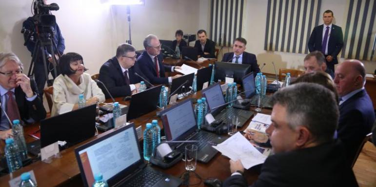 ВСС гласува да продължи процедурата за Иван Гешев