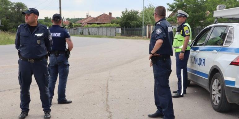 Осем ареста в полицейска акция във видинско