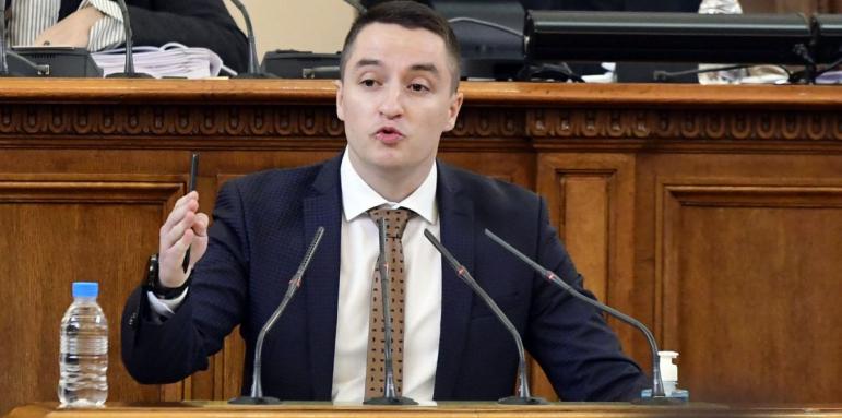 Изгонен от БСП води листи на ПП-ДБ, ето къде