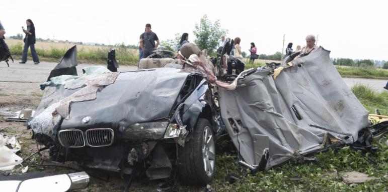 Пет човека загинаха в катастрофа край Елин Пелин
