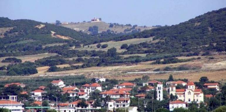 Сирийски бежанец стана шивач в гърменско село