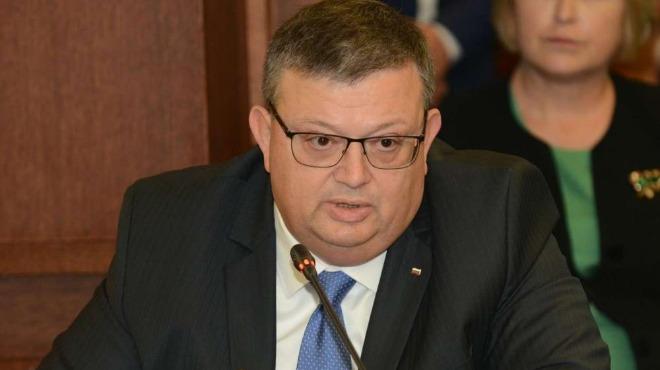 Цацаров: Начело на прокуратурата ще е прокурор!