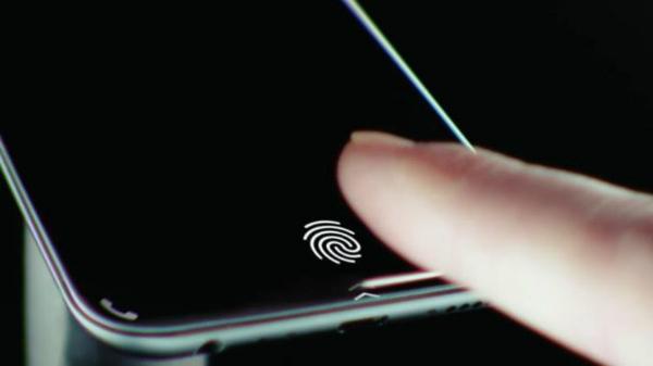Нова технология  при смартфоните – екрани, разпознаващи отпечатъци