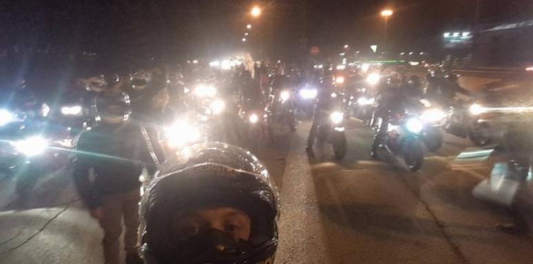 Хиляди мотористи се включиха в масовото нощно каране в София