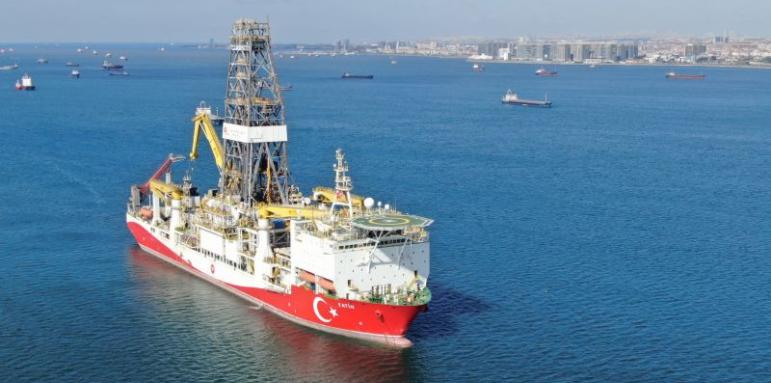 Турция ще рови за нефт и газ в Черно море