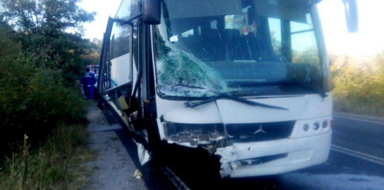Наш автобус катастрофира в Сърбия