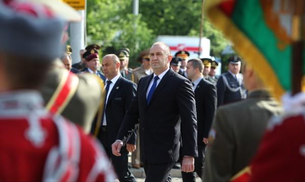 Президентът Радев със силни думи към българската армия