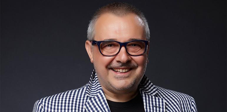 Шопинг манията отива в историята