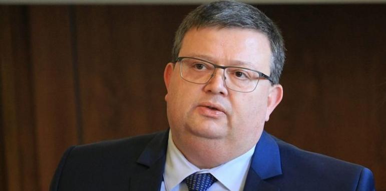 Цацаров: Ако трябва ще гласувам втори път за Гешев