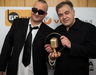 Дони зарязал Момчил с писмо