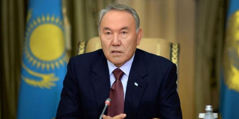 Назарбаев не бил избягал, съдействал на Токаев