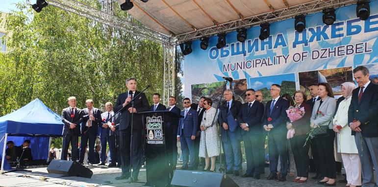 Карадайъ: Предсрочни избори! Евроатлантическо правителство