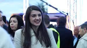 Истина ли е? Лена чака голяма радост, затова отказала парламента