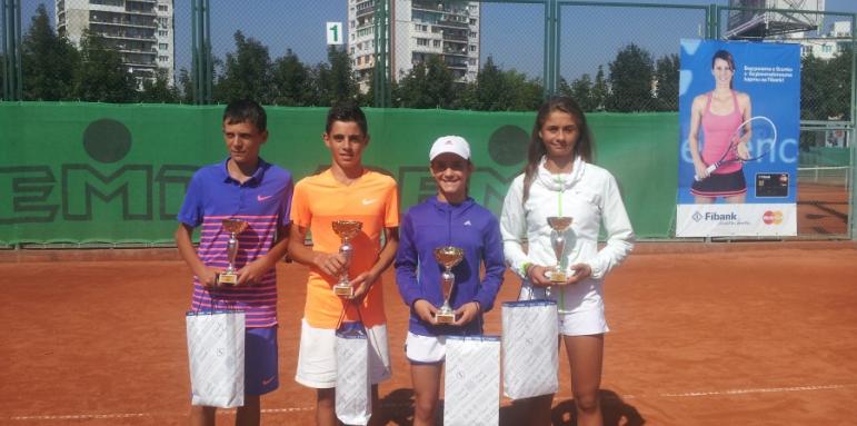 Тенисисти от София и Пловдив спечелиха турнира на Fibank