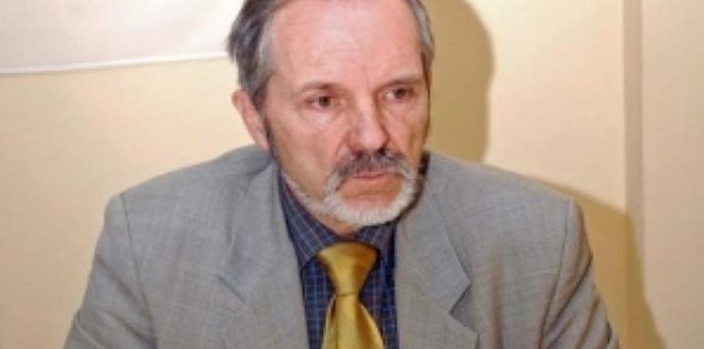 Доц. Великов: Николай Василев щеше да е добър премиер