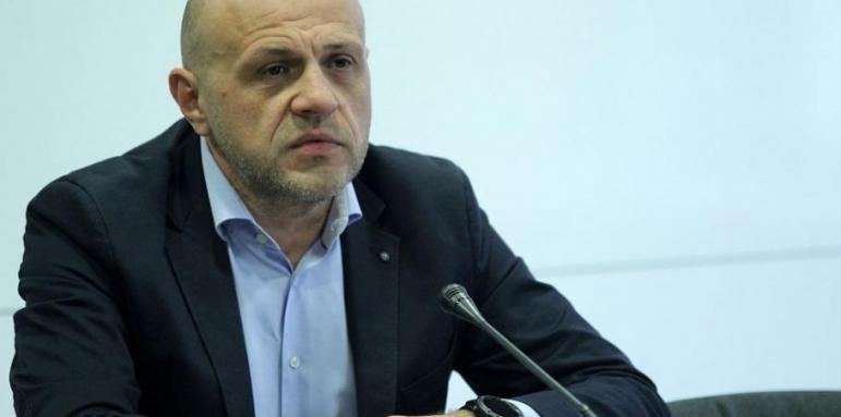 Томислав Дончев се нахвърли на Плана. Има ли кражба