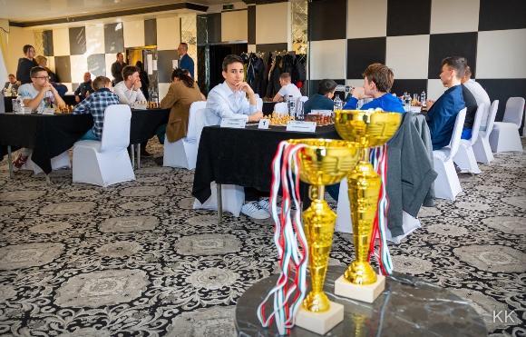 Официален старт на шахматния турнир “Държавно индивидуално първенство” в х-л “Маринела”