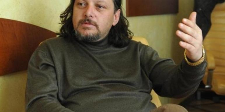 Забраниха на брата на Нидал Алгафари да влиза в басейн
