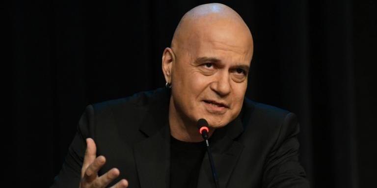 След връщането на мандата. Първи думи на Слави