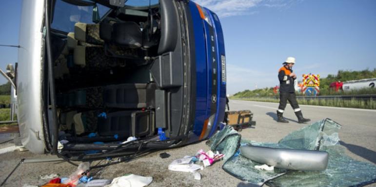 Туристически автобус катастрофира в Бавария