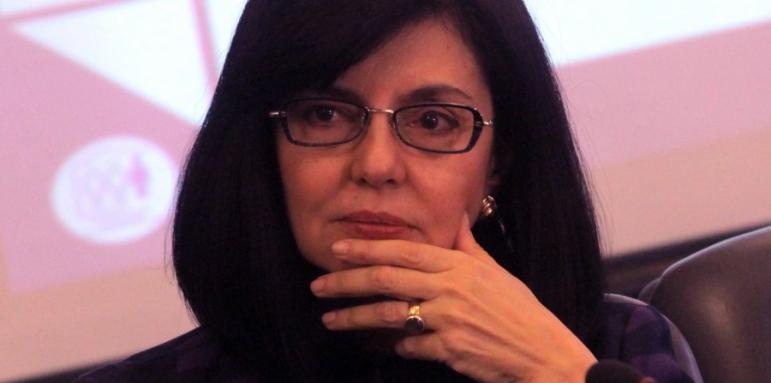 Кунева: Борбата с корупцията трябва да е на няколко фронта