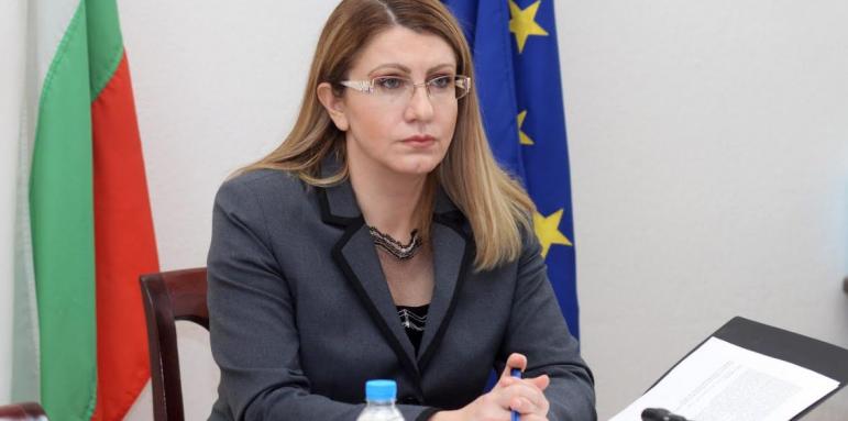 България спира издаването на "златни паспорти"