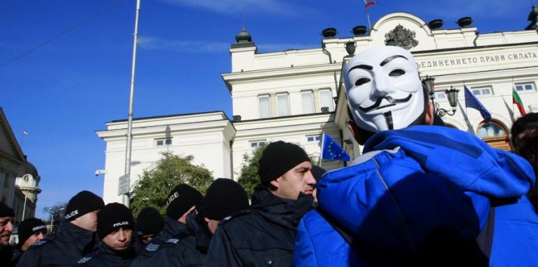 „Отнесени от прехода" е темата за кандидат – журналистите