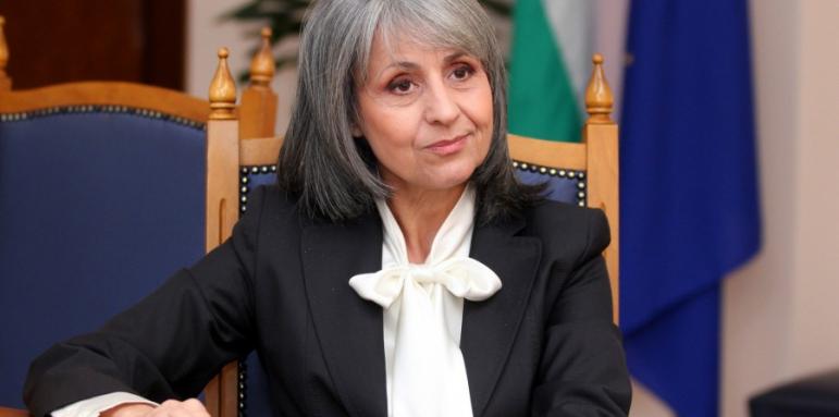 Попова: Можем да сме мост между Изтока и Запада