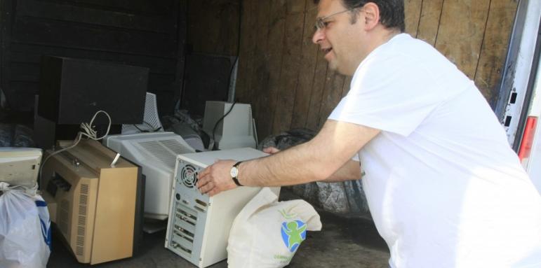 Събираме електронни отпадъци в 8 пункта в страната