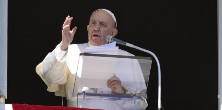 Папата с прочувствен апел за Мариупoл, на кого се моли