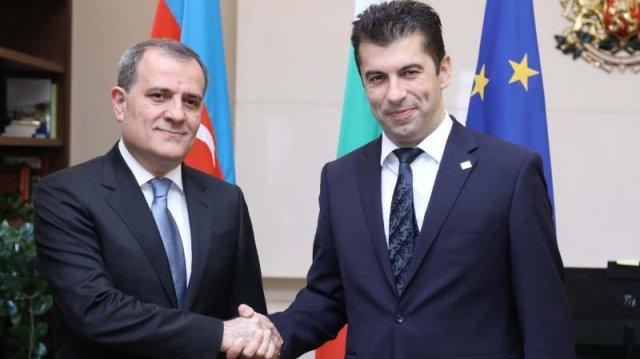 Петков и дипломат №1 на Азербайджан с ключов разговор за газа