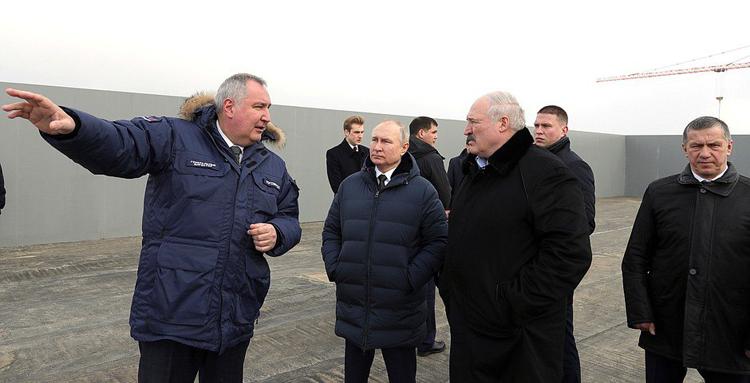 Русия и Беларус с общи спътници. Защо?