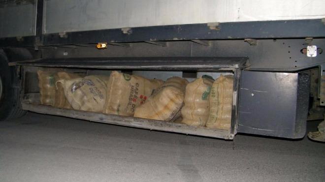 1500 кг марихуана в ТИР спипаха на ГКПП "Калотина"